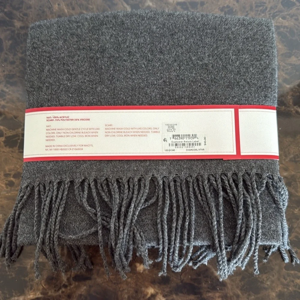 New! Men’s Gray Knit Scarf with Fringe and Beanie Set